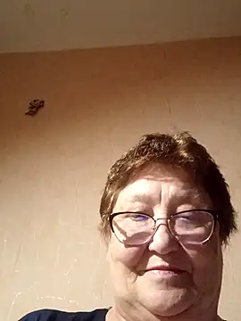 Snapshot of Katherine735 chatting on May 2026 08:03:02 PM Katherine735 online show from May 2026 08:03:02 PM