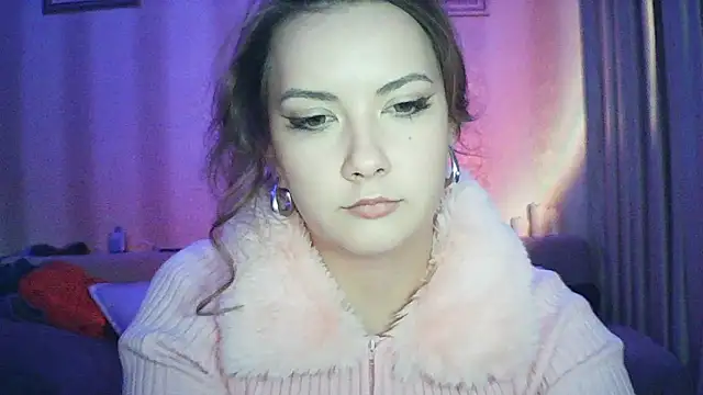 MoodieMira online show from February 2026 05:19:01 PM