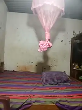 Snapshot of HarshiStar7 chatting on December 2025 09:41:02 PM HarshiStar7 online show from December 2025 09:41:02 PM