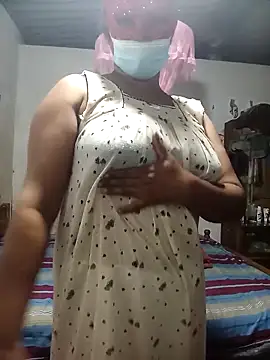 Snapshot of HarshiStar7 chatting on February 2026 10:05:02 PM HarshiStar7 online show from February 2026 10:05:02 PM