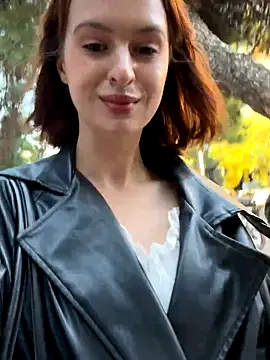 Snapshot of ManhattanAffair chatting on October 2025 01:23:02 PM ManhattanAffair online show from October 2025 01:23:02 PM