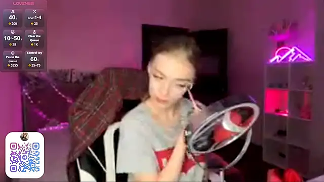 EvaPeace online show from February 2026 07:34:02 PM