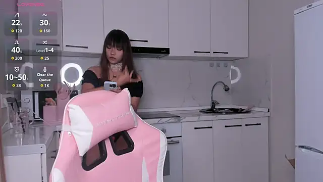 Snapshot of bae_lyn chatting on October 2025 11:51:02 AM bae lyn online show from October 2025 11:51:02 AM