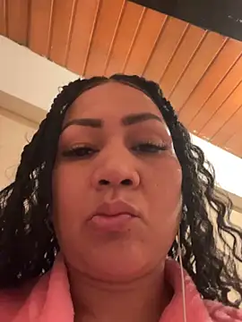 Ayleenpamelasexysquirt online show from October 2025 07:25:02 PM