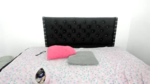 adam sex99 online show from October 2025 07:59:01 PM