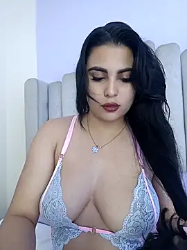 Snapshot of shainadavis chatting on October 2025 12:47:01 AM shainadavis online show from October 2025 12:47:01 AM