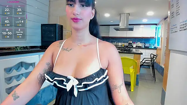 AllisonDoll  online show from October 2025 02:35:02 PM