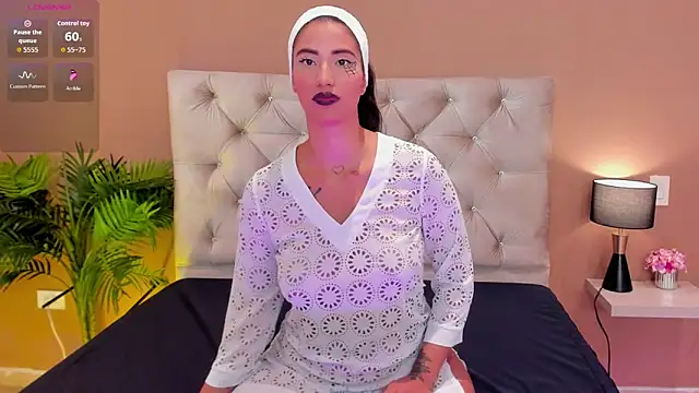 AllisonDoll  online show from October 2025 02:51:02 PM