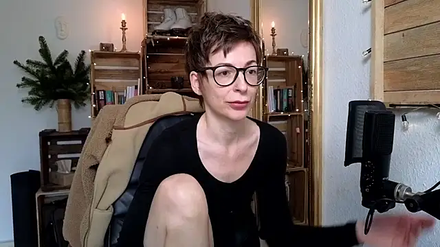 Antifistin online show from November 2025 11:56:02 AM