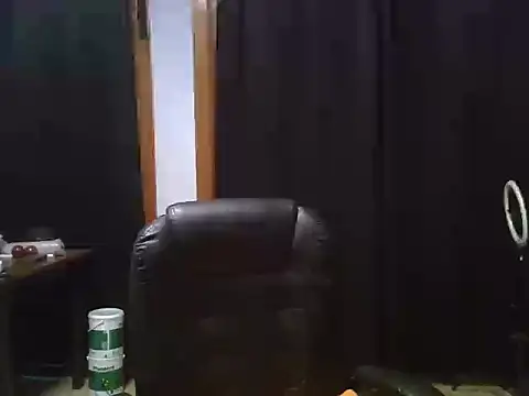 young-big-d online show from March 2026 04:06:01 AM