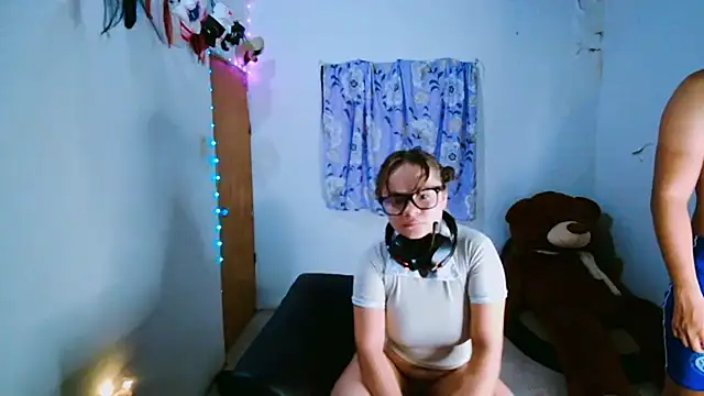 SweetRabbit29 online show from March 2026 09:20:02 PM