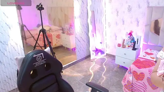 MARIANA TAY1 online show from March 2026 03:21:01 AM