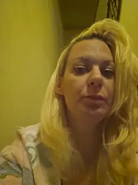 SlyLady online show from May 2026 01:35:02 AM