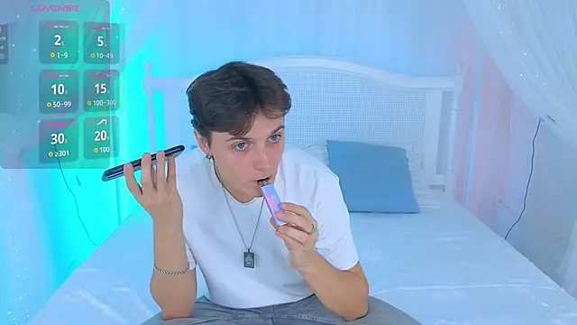 GGimperator  online show from October 2025 10:28:02 AM