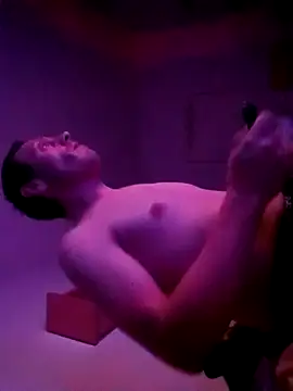 aripuppi95 online show from November 2025 11:59:02 PM