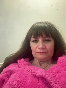 Butterfly8385 online show from April 2026 09:31:02 PM