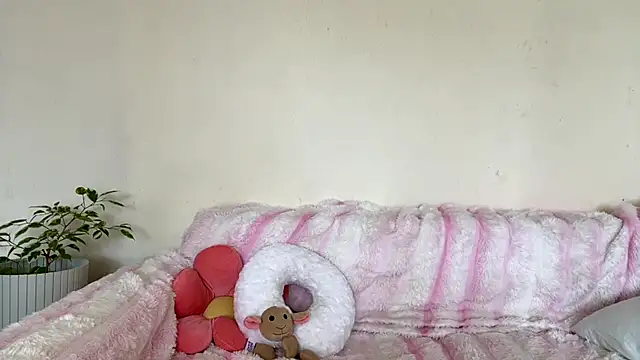 Kate mikki online show from June 2026 07:06:01 AM
