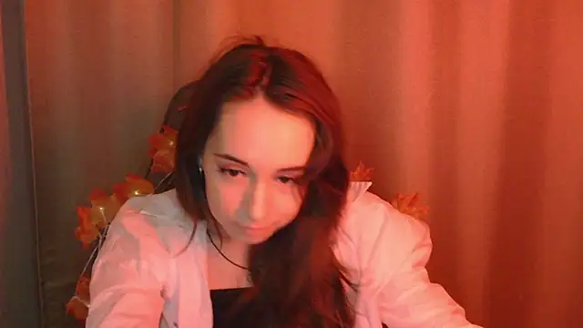 Snapshot of VeraLush chatting on November 2025 01:42:02 PM VeraLush online show from November 2025 01:42:02 PM