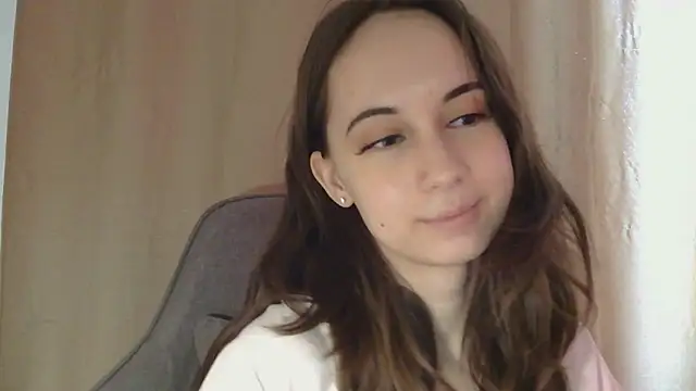 Snapshot of VeraLush chatting on March 2026 01:50:01 PM VeraLush online show from March 2026 01:50:01 PM