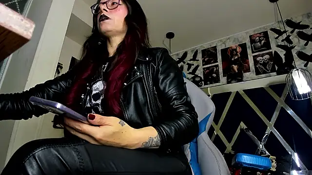 Evangelinejoness  online show from February 2026 11:42:02 AM