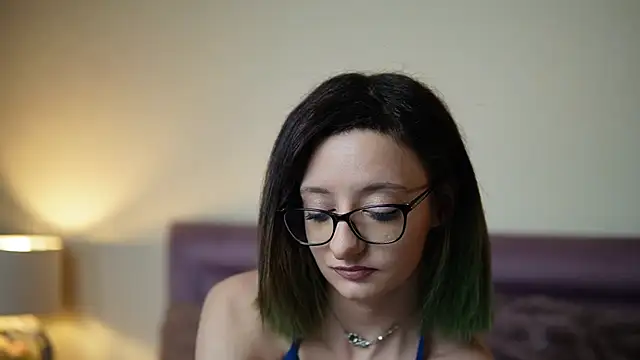 JoelleApril online show from May 2026 08:06:02 PM
