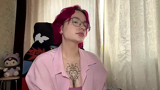 TheaBertch online show from October 2025 12:45:01 PM