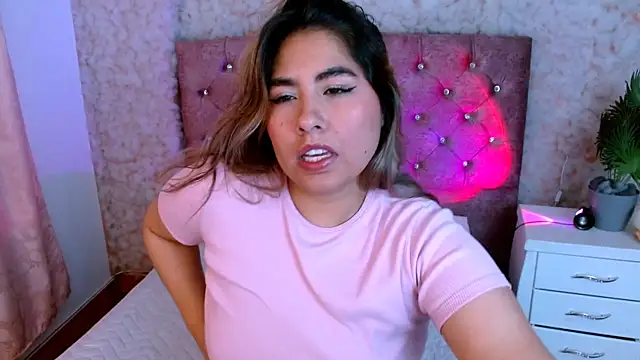 sofiazaf5 online show from February 2026 12:23:02 PM