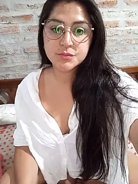 morenalatinaa online show from April 2026 04:10:02 AM