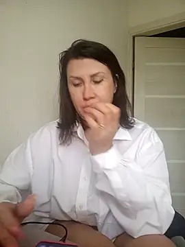 Ambika beauty online show from May 2026 02:45:01 PM