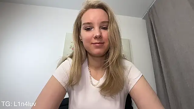 AIicaparkerc online show from February 2026 07:14:02 PM