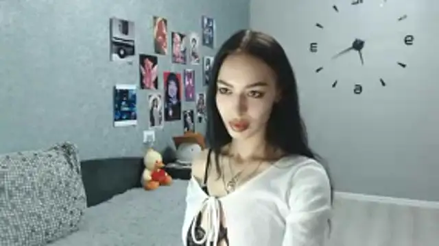 Daphne Darkthorn online show from October 2025 03:18:02 AM