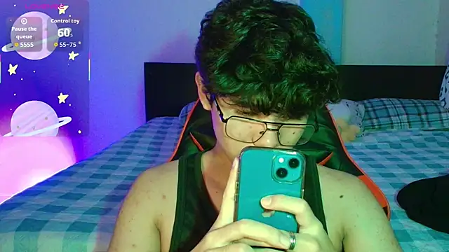 Im Camii online show from October 2025 10:37:01 PM