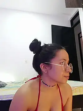 chiarafus0 online show from November 2025 09:16:02 PM