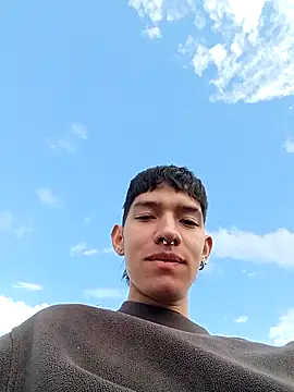 heyy noah11 online show from October 2025 08:31:02 PM