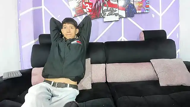 Snapshot of heyy_noah11 chatting on March 2026 01:38:02 PM heyy noah11 online show from March 2026 01:38:02 PM