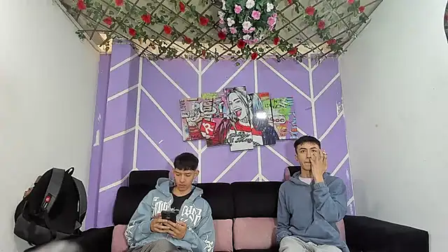 Snapshot of heyy_noah11 chatting on March 2026 01:22:01 PM heyy noah11 online show from March 2026 01:22:01 PM