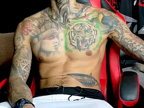 Snapshot of Molotov_Explosive chatting on October 2025 08:30:02 PM Molotov Explosive online show from October 2025 08:30:02 PM