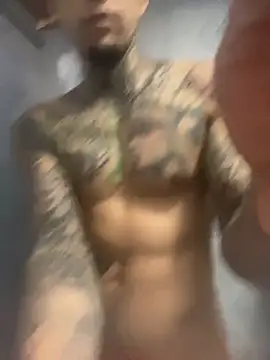 Snapshot of Molotov_Explosive chatting on November 2025 03:01:01 PM Molotov Explosive online show from November 2025 03:01:01 PM