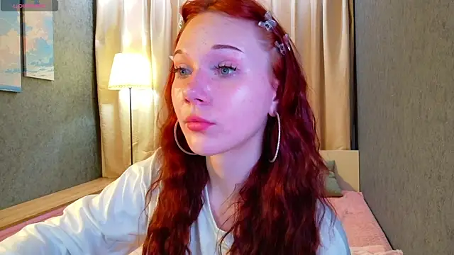 Snapshot of MargoViento chatting on June 2026 08:13:02 PM MargoViento online show from June 2026 08:13:02 PM