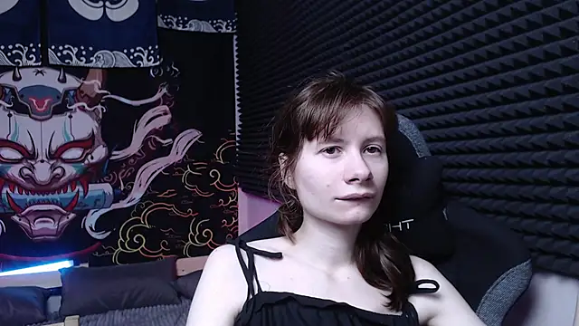 Snapshot of EvelynJin_ chatting on November 2025 10:26:01 AM EvelynJin online show from November 2025 10:26:01 AM