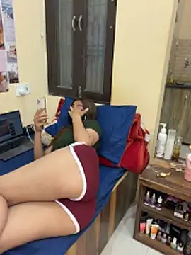 deepikaa aroraa online show from March 2026 02:23:02 PM