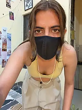 deepikaa aroraa online show from March 2026 12:43:02 PM