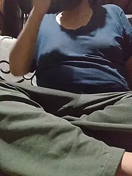 axel-spr online show from November 2025 04:24:02 AM