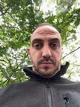 AlexGogo23 online show from October 2025 02:48:02 PM