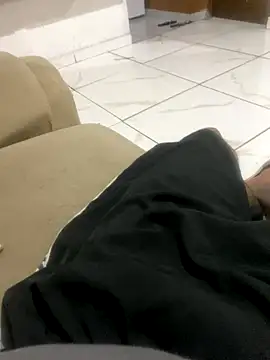 Gomes177 online show from October 2025 12:00:02 AM