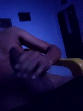 Snapshot of Rayangiss chatting on October 2025 04:57:01 AM Rayangiss online show from October 2025 04:57:01 AM