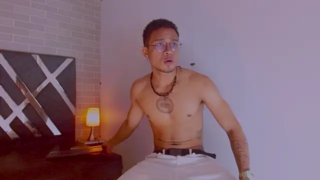 Snapshot of Jayden_Morris chatting on February 2026 07:33:02 PM Jayden Morris online show from February 2026 07:33:02 PM