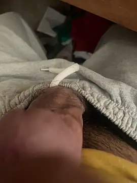 Snapshot of chikorkomdz chatting on November 2025 03:24:02 PM chikorkomdz online show from November 2025 03:24:02 PM