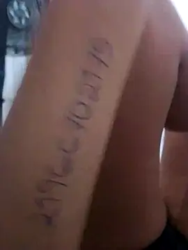 Snapshot of Camilanifeta chatting on February 2026 04:25:01 PM Camilanifeta online show from February 2026 04:25:01 PM