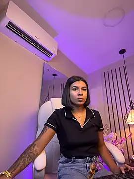 Snapshot of AlyssaRay chatting on April 2026 11:41:02 AM AlyssaRay online show from April 2026 11:41:02 AM